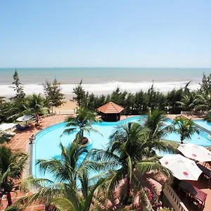 4* Курортный комплекс Golden Coast &