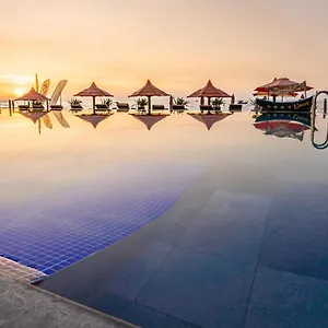 4* Курортный комплекс Unique Mui Ne And